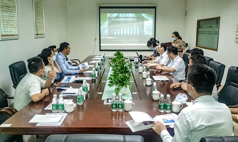 龙岗区委常委、组织部部长王清科一行调研走访KU酷游科技